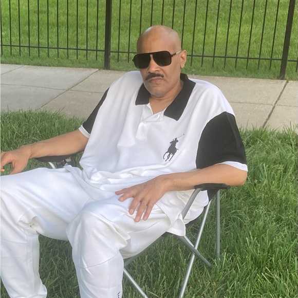 Meet your Posher, Dyon - Picture 8 of 16